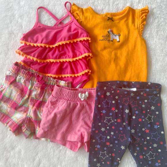 Baby Girls Clothing Bundle - Picture 2 of 16
